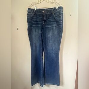 Maurice’s medium wash jeans